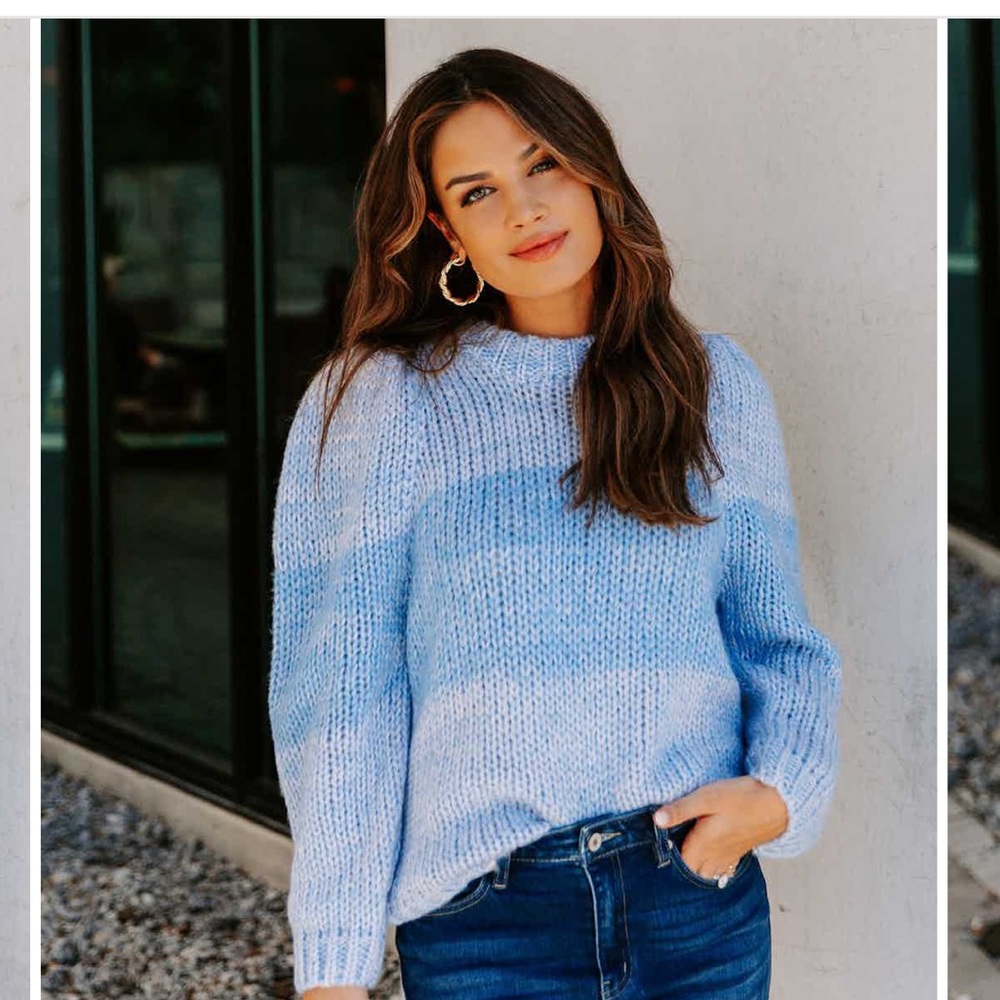 NEW Vici Alana Two-Tone Knit Sweater Blue Size Medium - Picture 8 of 11